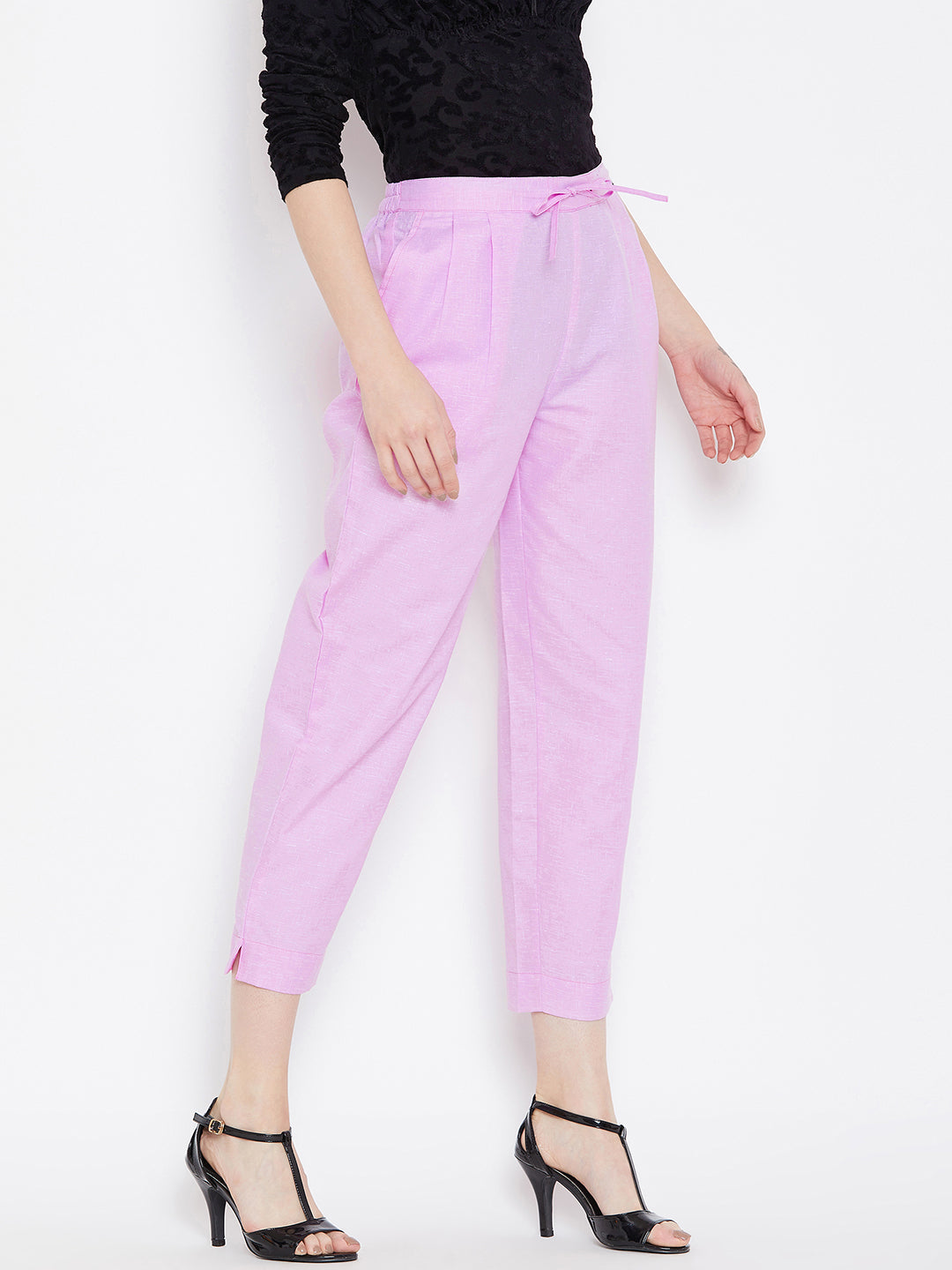 Relaxed Fit Trouser.