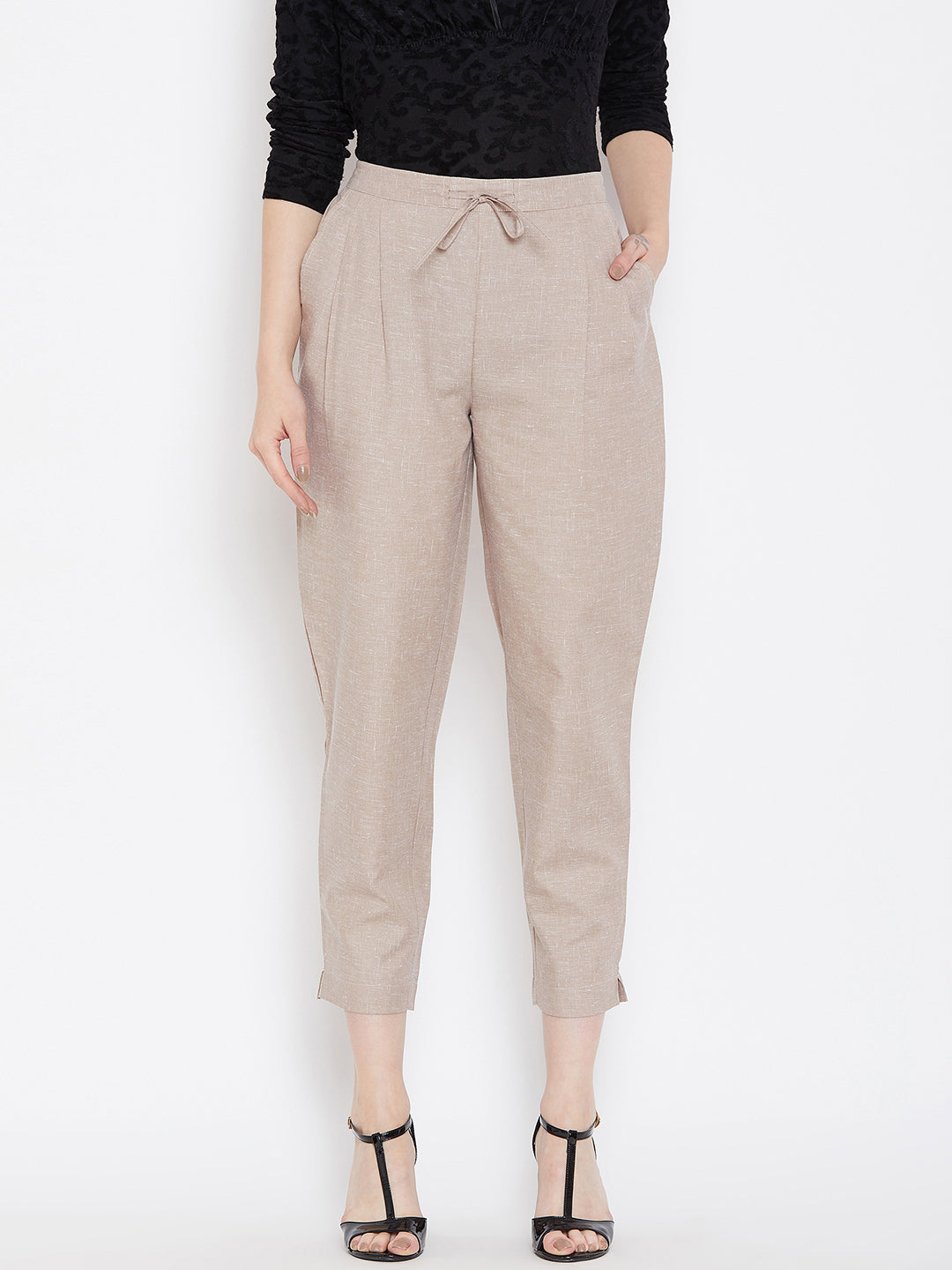 Relaxed Fit Trouser.