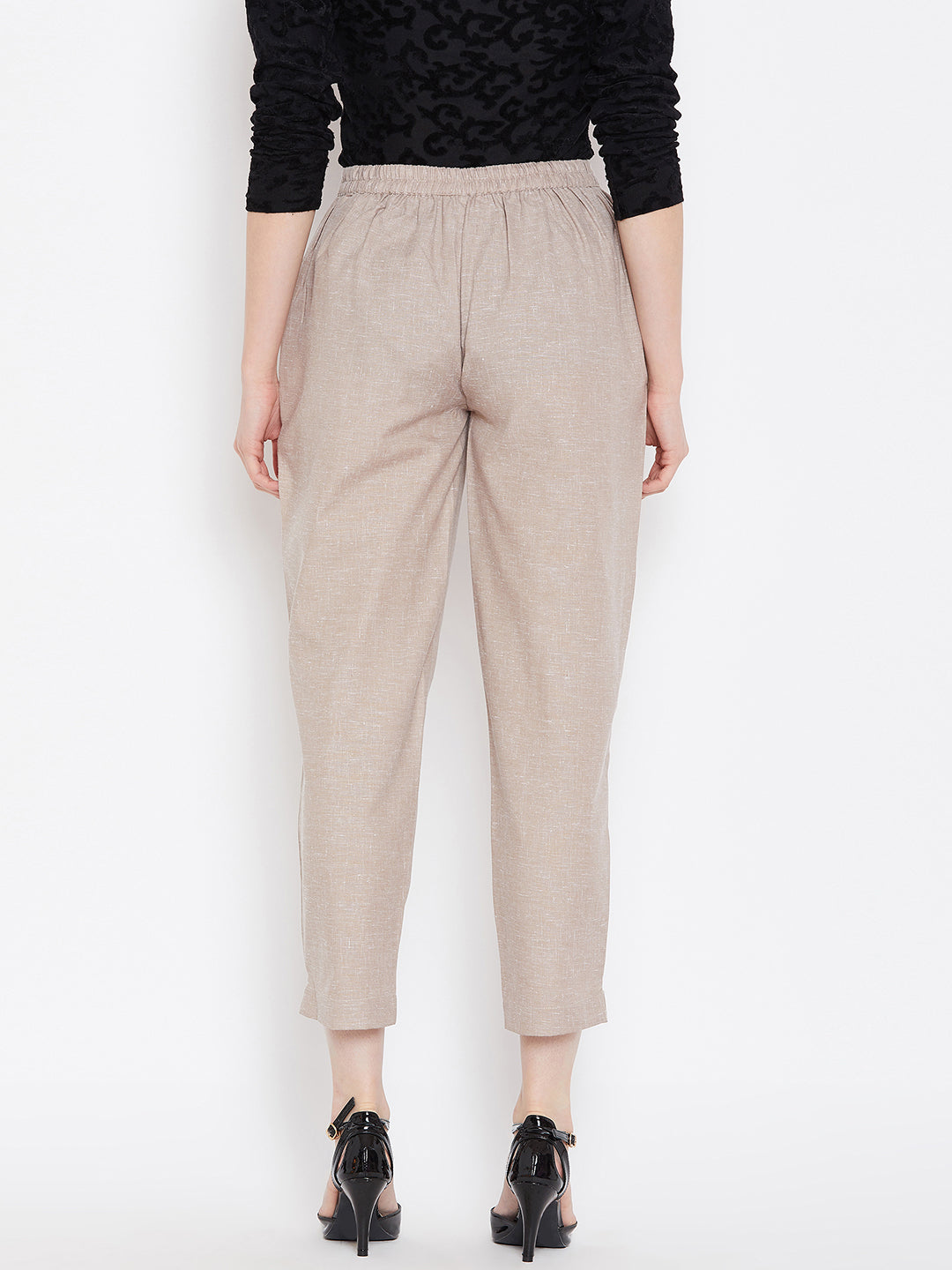 Relaxed Fit Trouser.