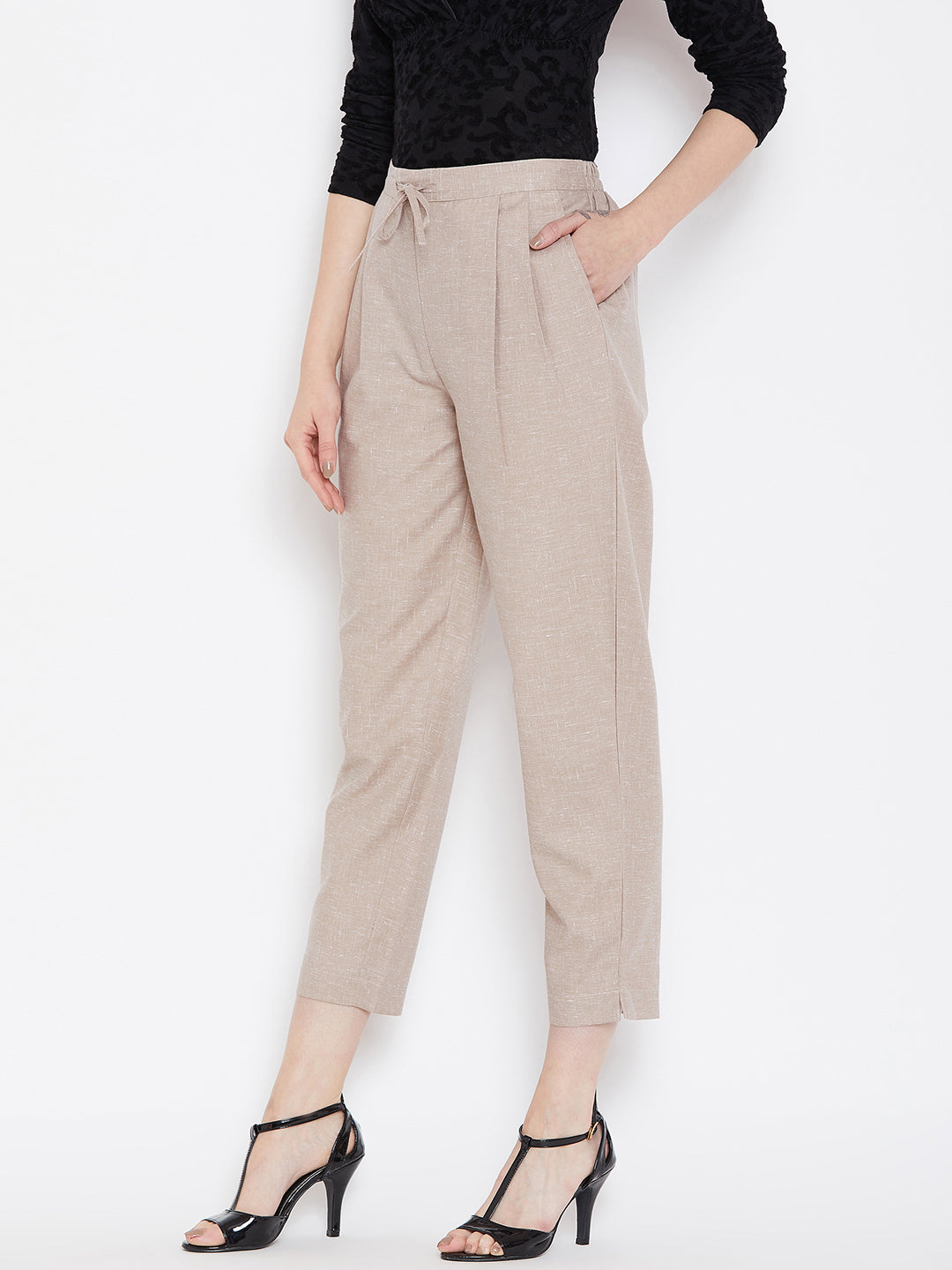 Relaxed Fit Trouser.